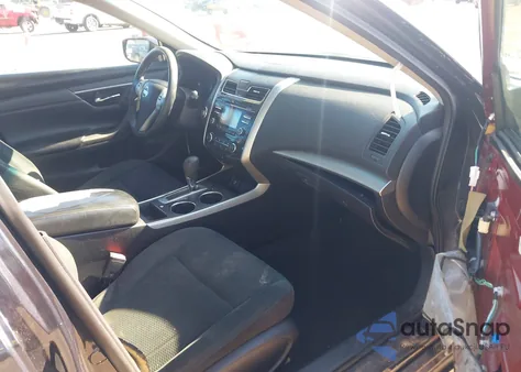 2015 Nissan Altima 2.5/2.5 S/2.5 Sl/2.5 Sv из США, поврежденный, VIN 1N4AL3APXFN887231